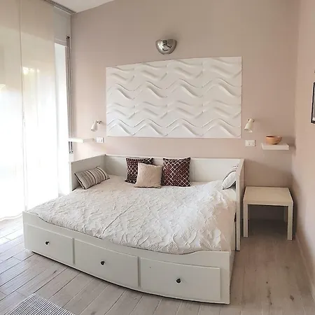 Apartment Puntadellestelle